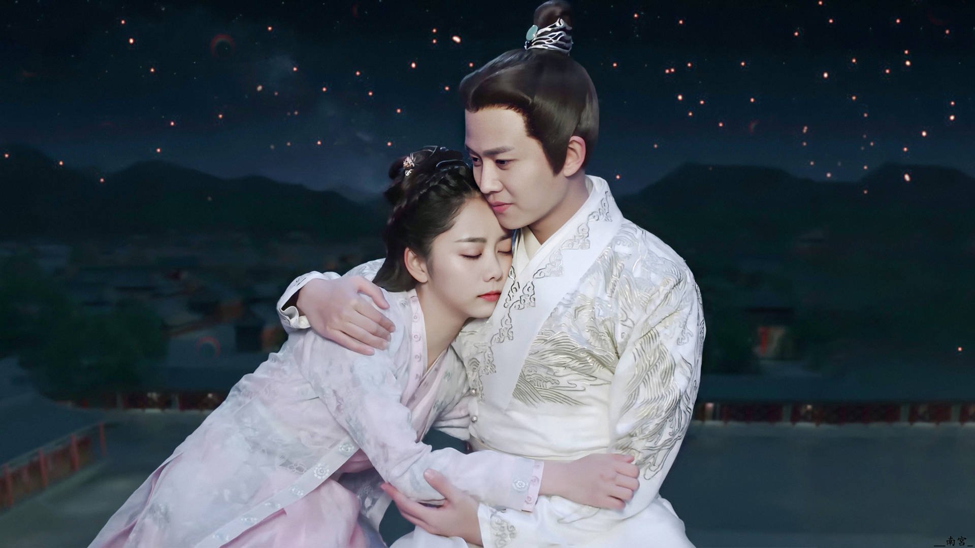 新月有意国米三将:恰尔汗、阿切尔比、西奥,恰尔汗奥卢对比埃里克森